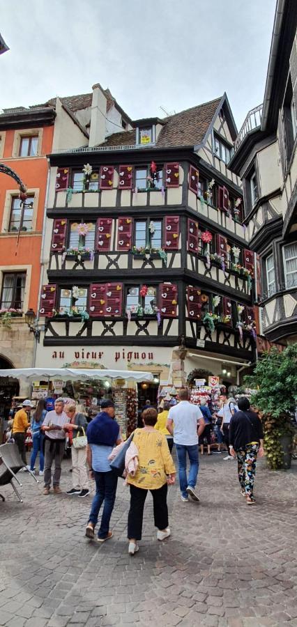 Le Red St Léon : Lit Queen Size * WIFI * Idéal Couple Colmar Exterior foto