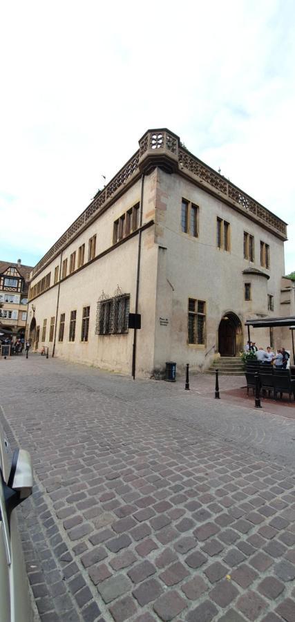 Le Red St Léon : Lit Queen Size * WIFI * Idéal Couple Colmar Exterior foto